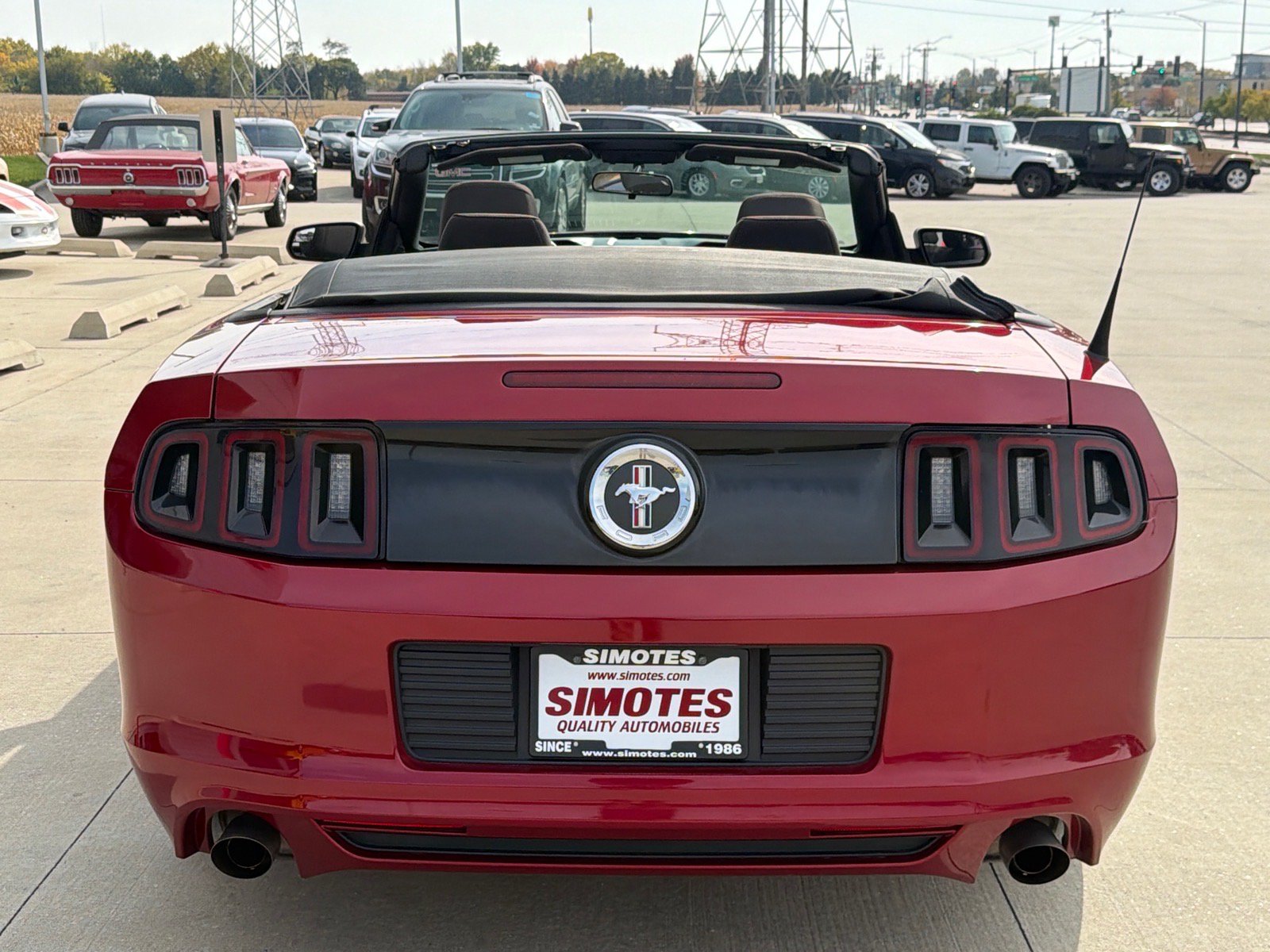 Used 2014 Ford Mustang Convertible RWD image 7