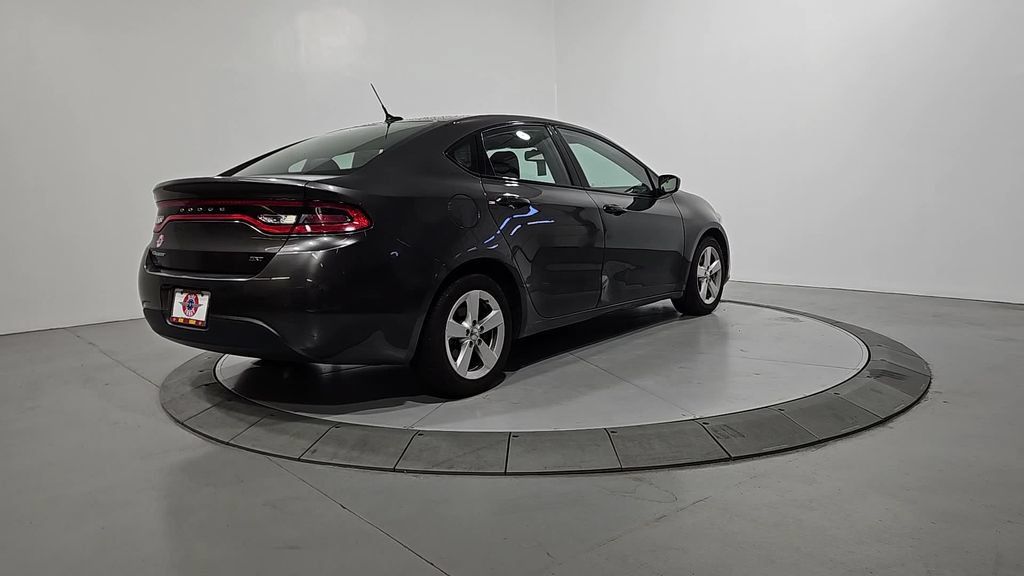 Used 2015 Dodge Dart SXT FWD image 5