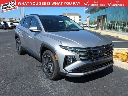 New 2026 Hyundai Tucson Limited AWD/4WD image 1