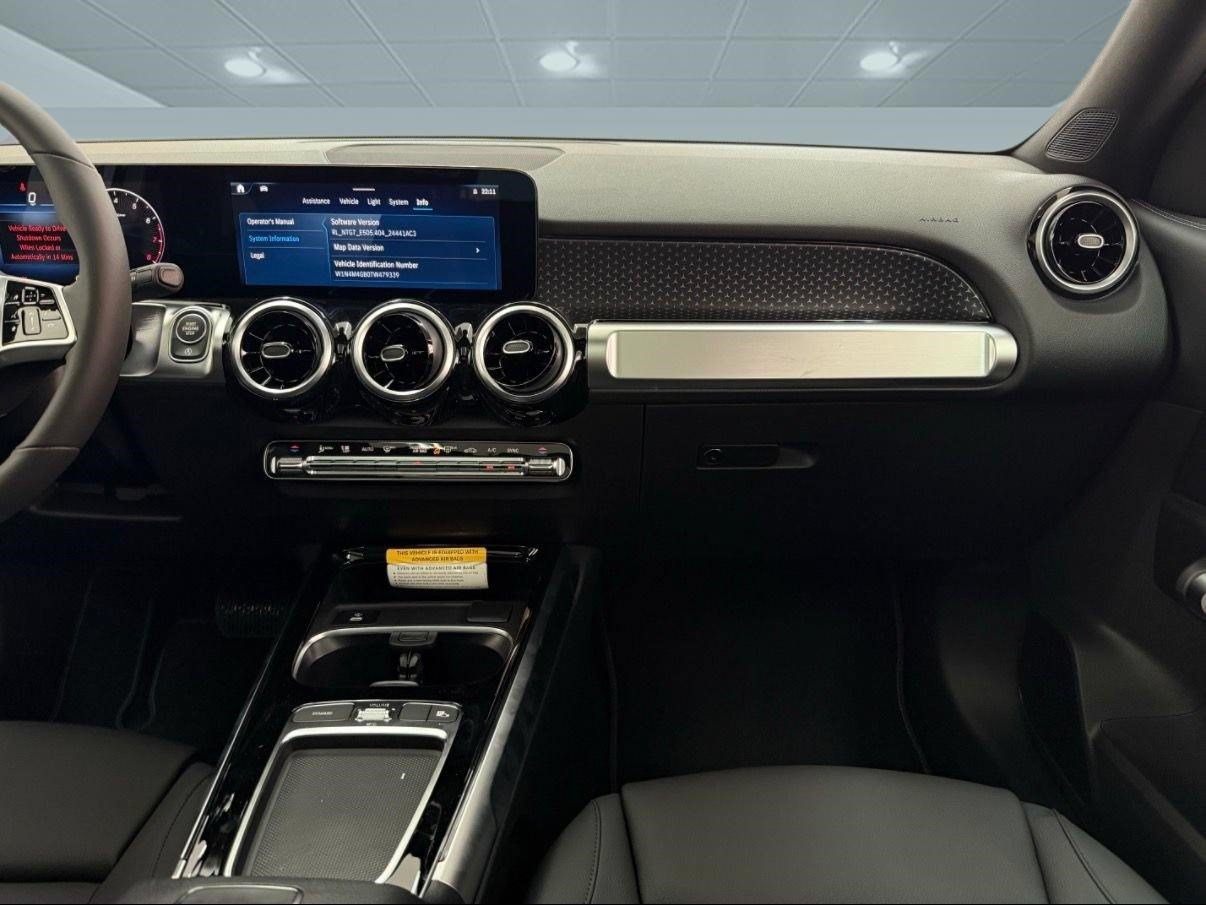 New 2026 Mercedes-Benz GLB 250 image 31