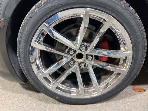 Used 2015 Chevrolet Camaro LT RWD image 34