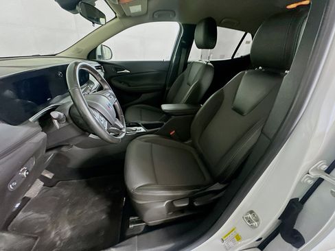 Used 2024 Buick Encore GX Preferred FWD image 13