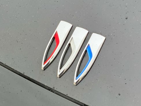 Used 2025 Buick Envision Sport Touring image 16