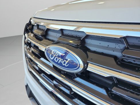 New 2026 Ford Explorer Active w/ Active Comfort Package RWD image 29