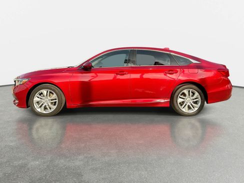 Used 2019 Honda Accord LX image 4