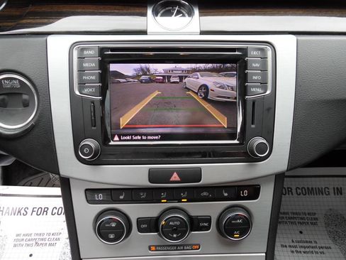 Used 2017 Volkswagen CC Sport image 14