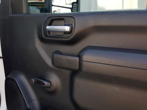 Used 2021 Chevrolet Silverado 2500 W/T image 19