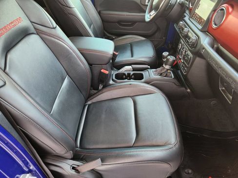 Used 2020 Jeep Wrangler Unlimited Rubicon AWD/4WD image 14