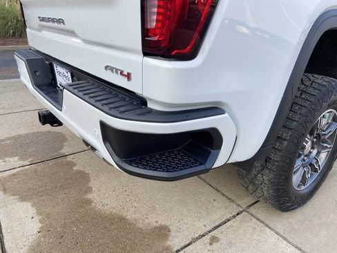 Used 2025 GMC Sierra 1500 AT4 AWD/4WD image 61