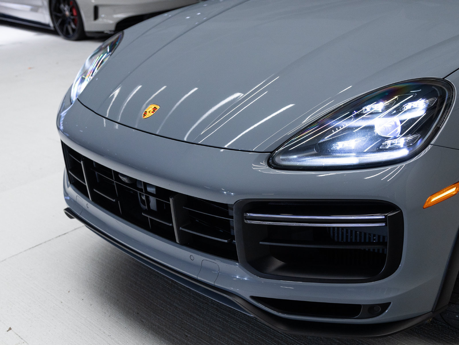 Certified 2023 Porsche Cayenne Turbo GT AWD/4WD image 34