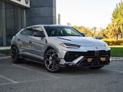 Used 2024 Lamborghini Urus Performante