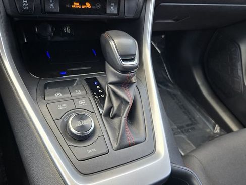 Used 2023 Toyota RAV4 SE AWD/4WD image 20