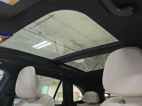 New 2026 Mercedes-Benz GLC 300 4MATIC image 22