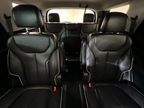 Used 2024 Hyundai Palisade SEL w/ Premium Package image 26