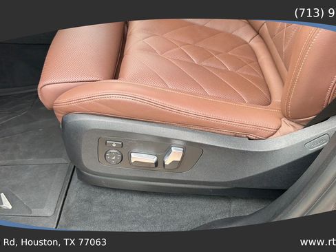Used 2023 BMW X5 xDrive40i w/ M Sport Package AWD/4WD image 24