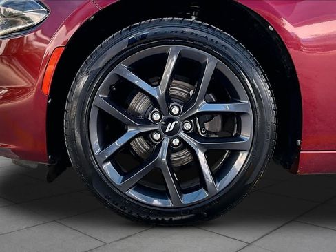 Used 2019 Dodge Charger SXT w/ Blacktop Package RWD image 11