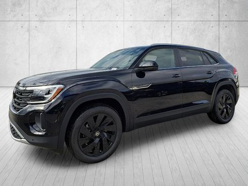 New 2026 Volkswagen Atlas Cross Sport SE FWD image 1