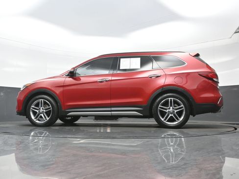 Used 2017 Hyundai Santa Fe Limited image 28