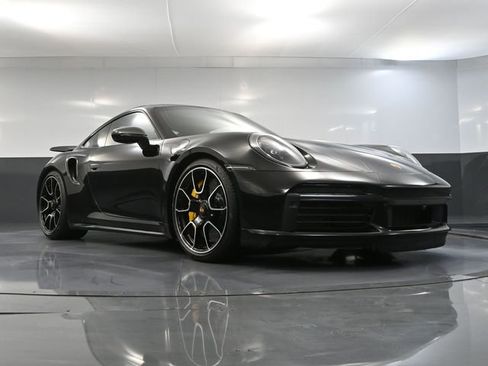 Used 2022 Porsche 911 Turbo S image 67