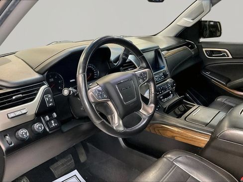 Used 2019 GMC Yukon XL Denali AWD/4WD image 20
