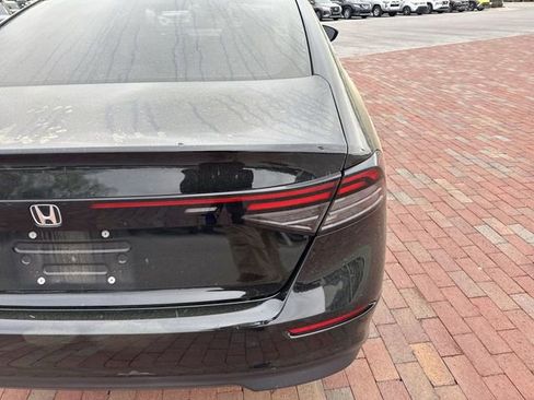 Certified 2023 Honda Accord EX image 11