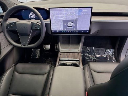 Used 2023 Tesla Model X AWD/4WD image 12