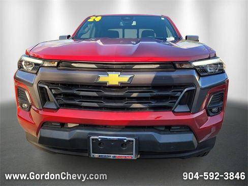 Used 2024 Chevrolet Colorado LT w/ LT Convenience Package III image 9