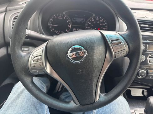 Used 2014 Nissan Altima 2.5 S FWD image 17