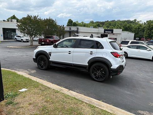 Used 2024 Mitsubishi Outlander Sport AWD image 6