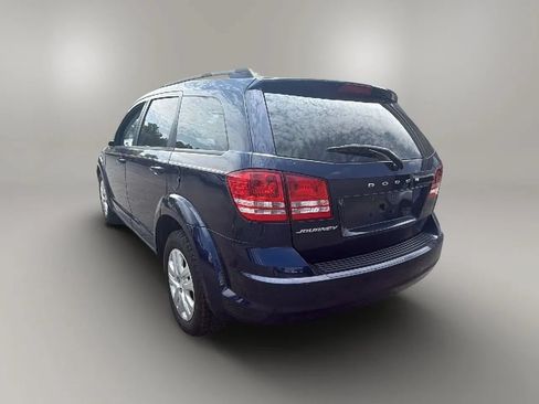 Used 2017 Dodge Journey SE FWD image 3
