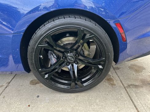 Used 2023 Chevrolet Camaro SS image 9