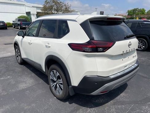 Used 2023 Nissan Rogue SV w/ SV Premium Package AWD/4WD image 6