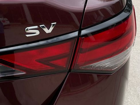 Used 2024 Nissan Sentra SV FWD image 6