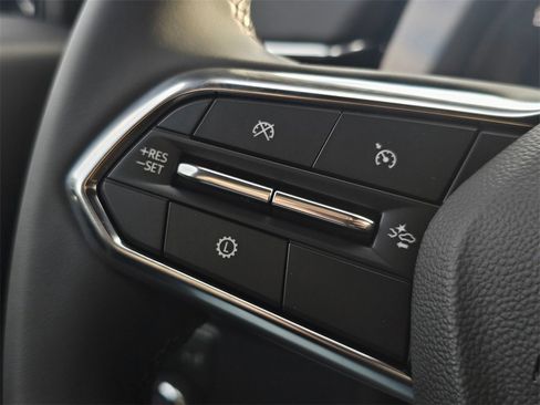 New 2026 Chevrolet Suburban LS image 35