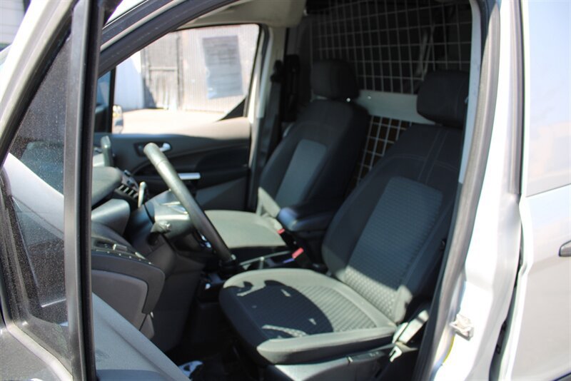 Used 2021 Ford Transit Connect XLT FWD image 9