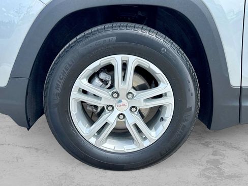 Used 2023 GMC Terrain SLE FWD image 13