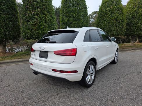 Used 2018 Audi Q3 2.0T Premium w/ Convenience Package image 7