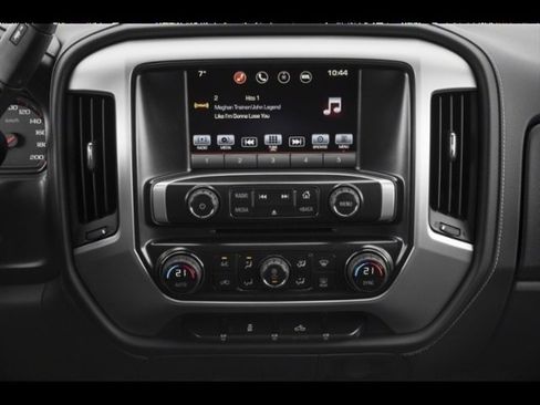 Used 2019 GMC Sierra 1500 SLE w/ SLE Value Package image 7