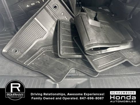 Used 2023 Honda Pilot Elite image 36