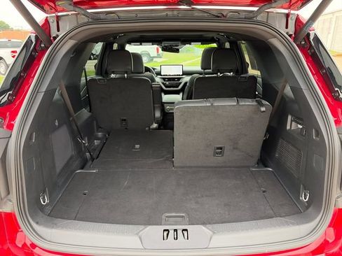 Used 2025 Ford Explorer ST-Line w/ Premium Package AWD/4WD image 29