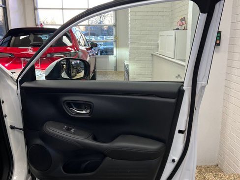 New 2026 Honda HR-V EX-L image 14