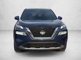 Used 2023 Nissan Rogue SV FWD video 2