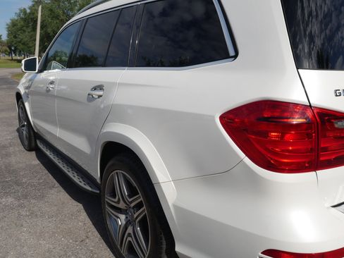Used 2014 Mercedes-Benz GL 63 AMG 4MATIC image 31