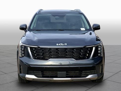 Used 2024 Kia Sorento S w/ Panoramic Sunroof Package FWD image 3