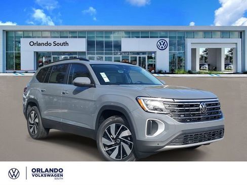 New 2026 Volkswagen Atlas SE image 1