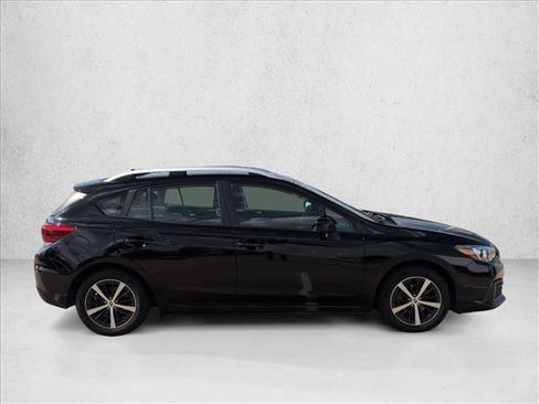 Used 2022 Subaru Impreza 2.0i Premium AWD/4WD image 4