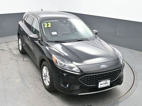 Used 2022 Ford Escape SE FWD image 30