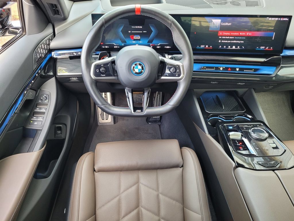 Used 2024 BMW i5 M60 w/ Premium Package AWD/4WD image 7