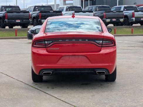 Used 2023 Dodge Charger SXT RWD image 6