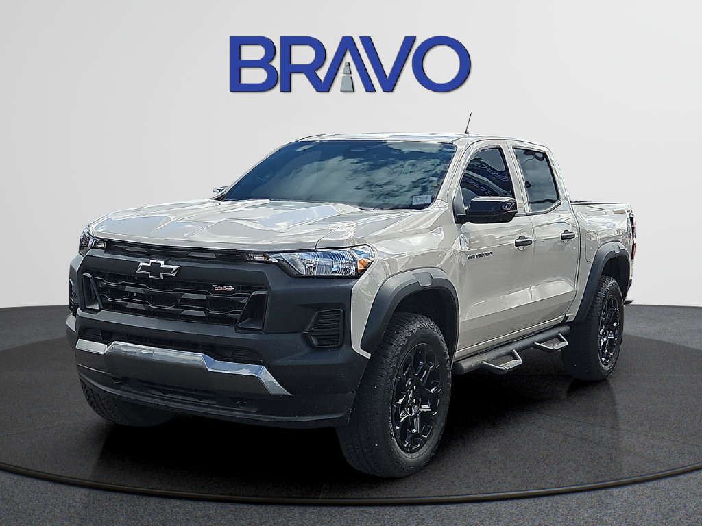 Used 2026 Chevrolet Colorado Trail Boss AWD/4WD image 1